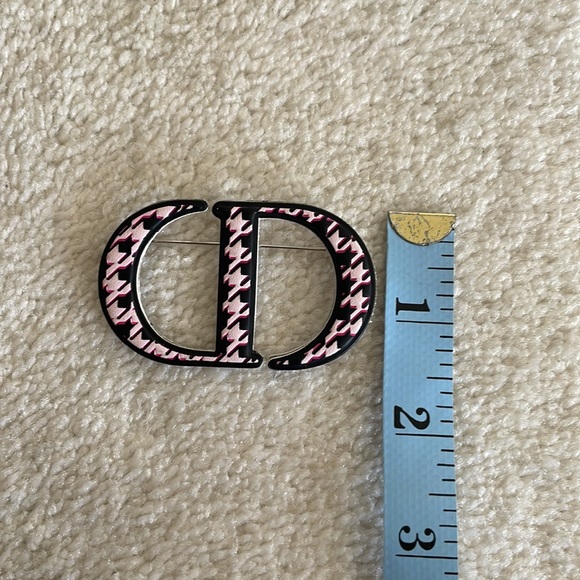 Christian Dior Houndstooth Logo Brooch - Picture 3 of 5
